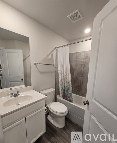 106 Extrovert Drive 4 Beds Single Family Home for Rent - Photo Gallery 12