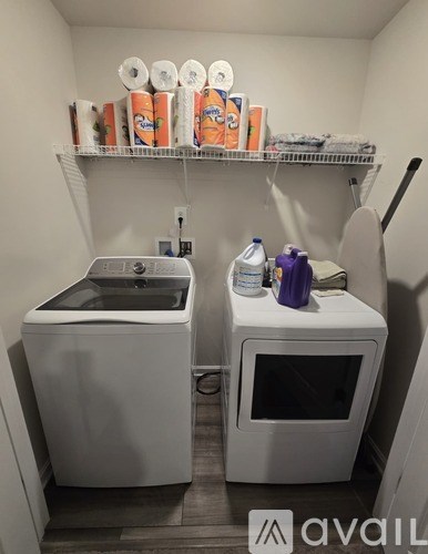 106 Extrovert Drive 4 Beds Single Family Home for Rent - Photo Gallery 15