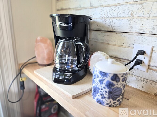 4243 Old Clyde Road 2 Beds Single Family Home for Rent - Photo Gallery 14