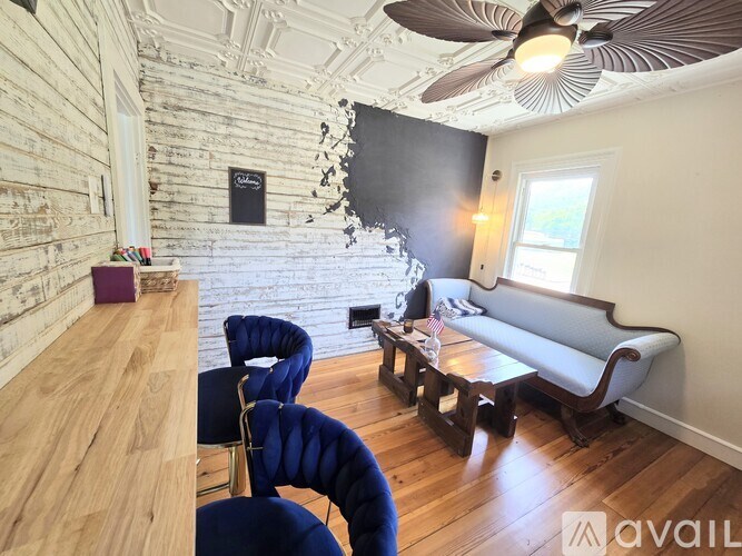 4243 Old Clyde Road 2 Beds Single Family Home for Rent - Photo Gallery 5