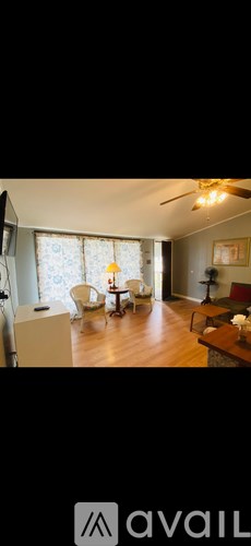 3303 Colorado Avenue 3 Beds Single Family Home for Rent - Photo Gallery 4