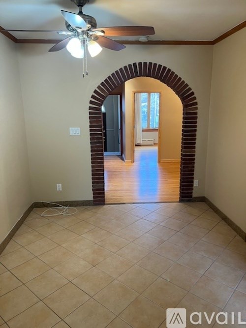 28-36 49th Street 2 Beds Townhouse for Rent - Photo Gallery 5