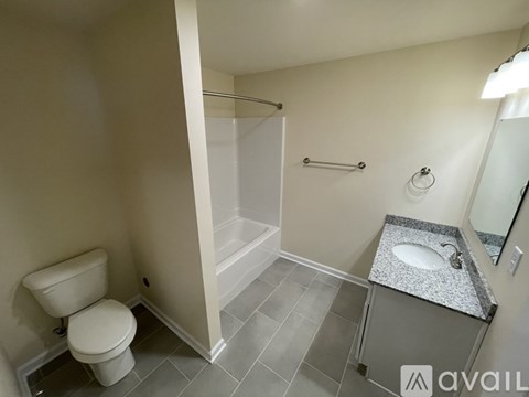 540 Northend Drive 2 Beds Apartment for Rent - Photo Gallery 4