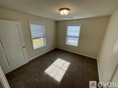540 Northend Drive 2 Beds Apartment for Rent - Photo Gallery 10