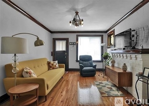 1038 Art Hill Place 1 Bed Apartment for Rent - Photo Gallery 2