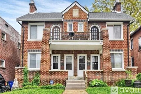 1038 Art Hill Place 1 Bed Apartment for Rent - Photo Gallery 3