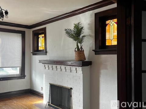 1038 Art Hill Place 1 Bed Apartment for Rent - Photo Gallery 4