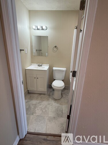 214 East 13th Street 2 Beds Apartment for Rent - Photo Gallery 9