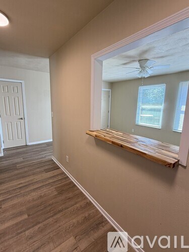 214 East 13th Street 2 Beds Apartment for Rent - Photo Gallery 10