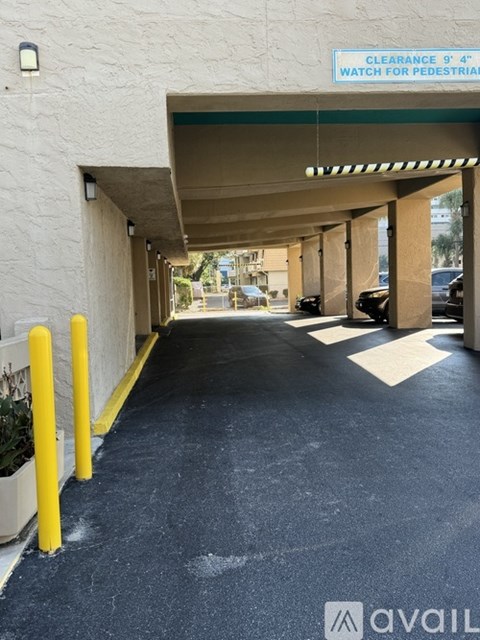 210 75th Avenue North 1 Bed Condo for Rent - Photo Gallery 2