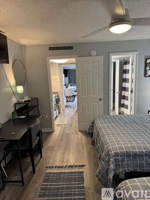 210 75th Avenue North 1 Bed Condo for Rent - Photo Gallery 6