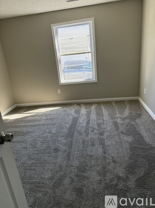 1943 McDonald Avenue 4 Beds Single Family Home for Rent - Photo Gallery 5