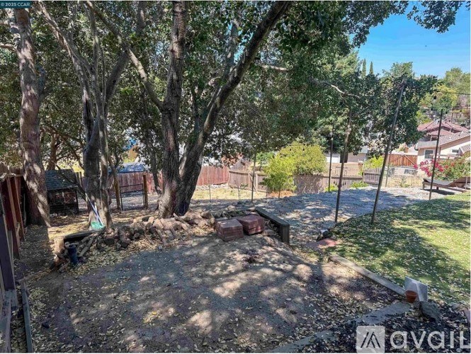 2230 Pomona Avenue 4 Beds Single Family Home for Rent - Photo Gallery 11