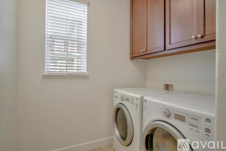 A washing machine is available for rent.