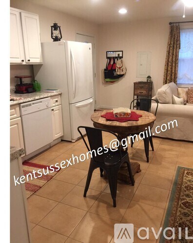 206 Harrington Avenue Studio Single Family Home for Rent - Photo Gallery 7