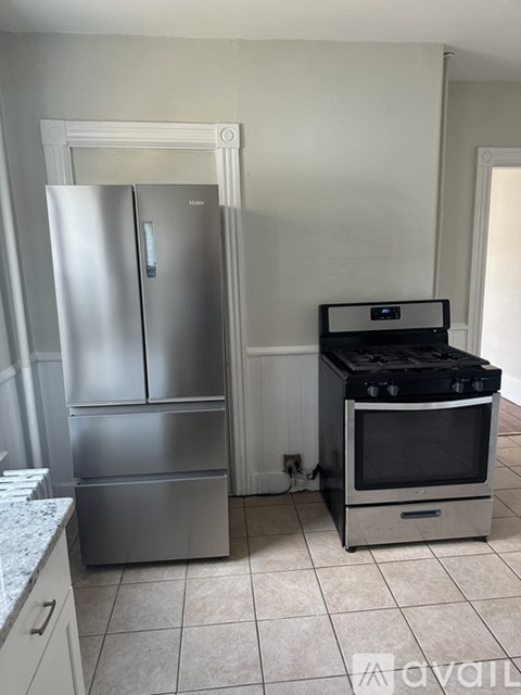 61 West Street 3 Beds Apartment for Rent