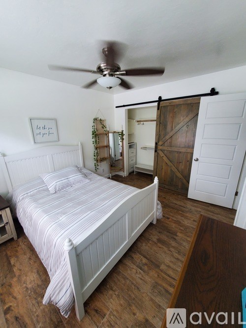 755 2nd Street 3 Beds Single Family Home for Rent - Photo Gallery 18