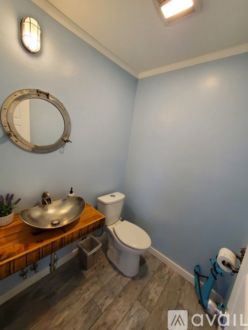 755 2nd Street 3 Beds Single Family Home for Rent - Photo Gallery 19