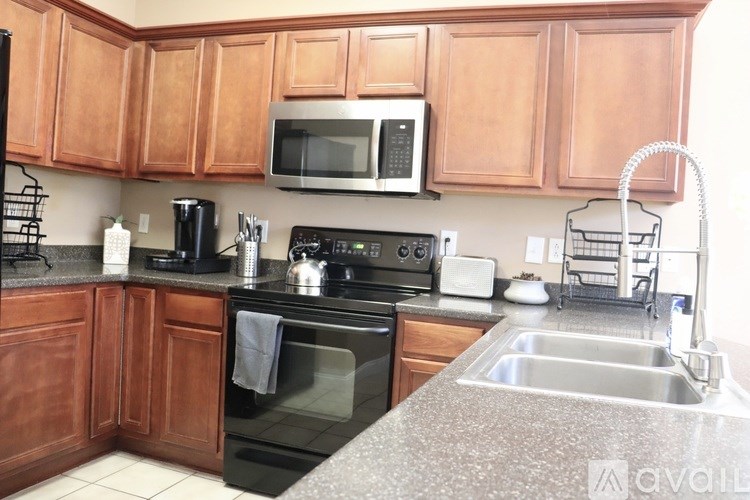 312 Long Pointe Lane 3 Beds Townhouse for Rent - Photo Gallery 6