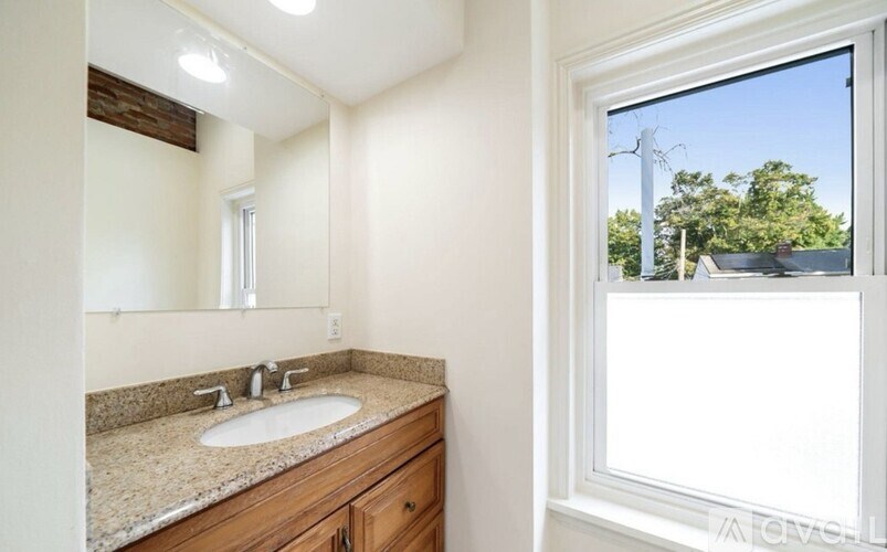 123 West Lafayette Street 4 Beds Townhouse for Rent - Photo Gallery 14