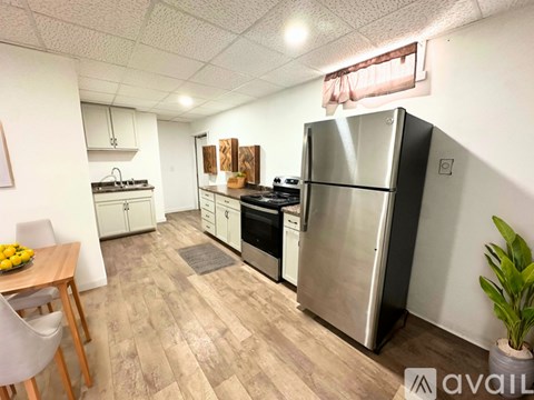 1901 E 26Th St 2 Beds Apartment for Rent