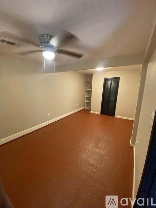 3540-B North Foster Dr 2 Beds Single Family Home for Rent - Photo Gallery 6