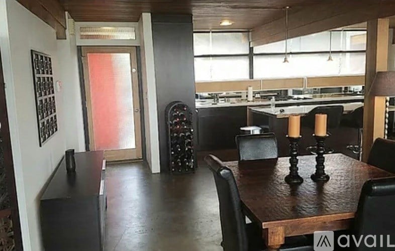 300 Sequoia Drive 2 Beds Single Family Home for Rent - Photo Gallery 5