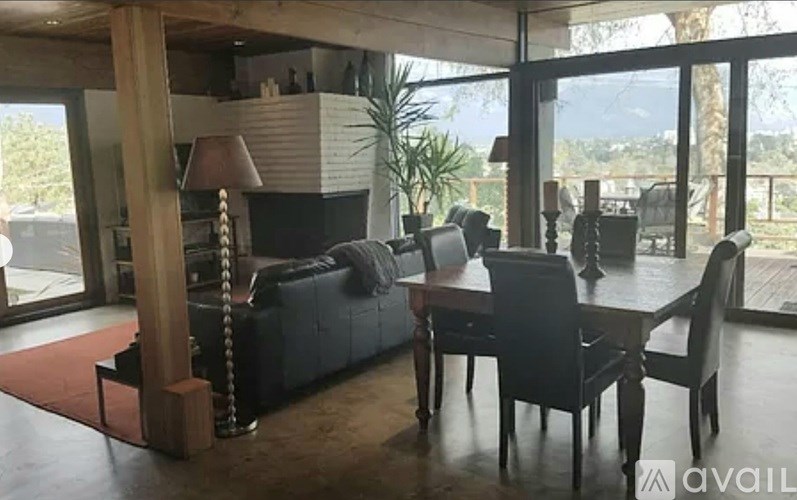 300 Sequoia Drive 2 Beds Single Family Home for Rent - Photo Gallery 7