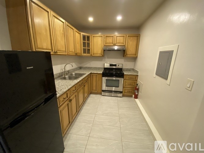 4673 Redding St 2 Beds Single Family Home for Rent - Photo Gallery 6