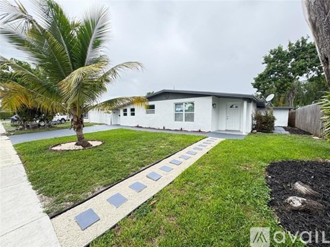 5611 SW 38Th St 4 Beds Apartment for Rent