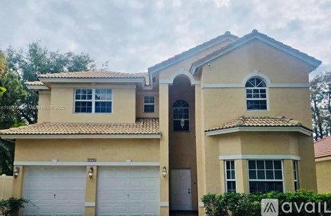 2136 NW 4Th St 4 Beds Apartment for Rent