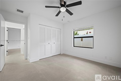 1041 W Lakewood Rd 3 Beds Apartment for Rent