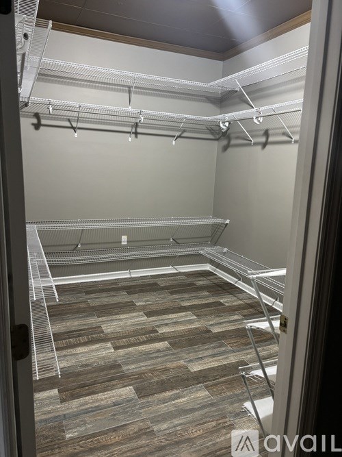 602 E Tuscaloosa St 4 Beds Apartment for Rent - Photo Gallery 17