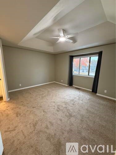 6735 South 153rd Circle 3 Beds Single Family Home for Rent - Photo Gallery 14