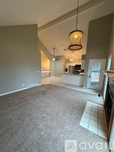 6735 South 153rd Circle 3 Beds Single Family Home for Rent - Photo Gallery 8