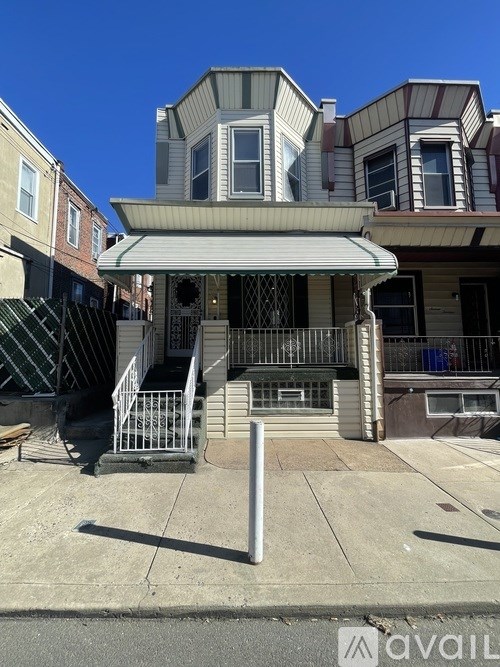 1611 South Yewdall Street 3 Beds Single Family Home for Rent - Photo Gallery 2