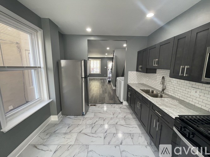 1611 South Yewdall Street 3 Beds Single Family Home for Rent - Photo Gallery 23