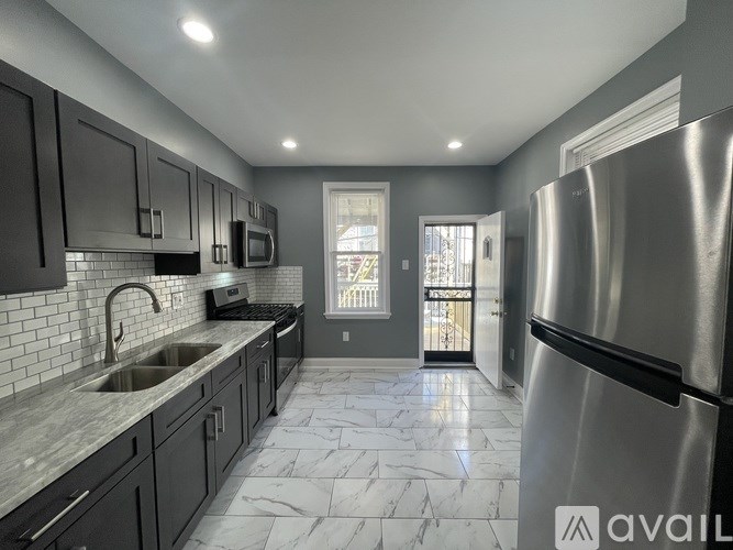 1611 South Yewdall Street 3 Beds Single Family Home for Rent - Photo Gallery 27