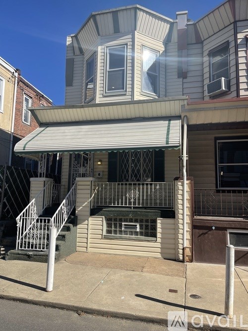 1611 South Yewdall Street 3 Beds Single Family Home for Rent - Photo Gallery 4