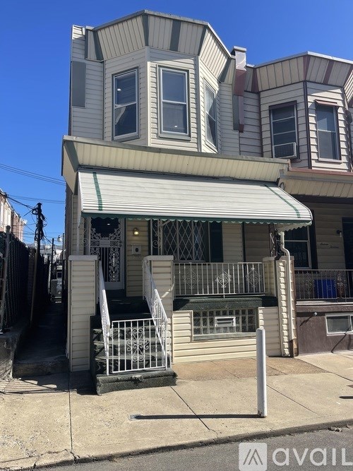 1611 South Yewdall Street 3 Beds Single Family Home for Rent - Photo Gallery 5