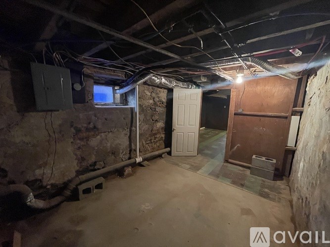 1611 South Yewdall Street 3 Beds Single Family Home for Rent - Photo Gallery 74