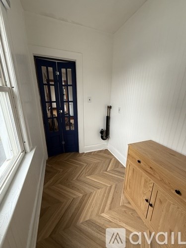 905 Corbin Avenue 3 Beds Apartment for Rent - Photo Gallery 5