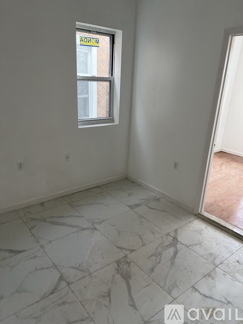 1828 Hunt Ave 4 Beds Apartment for Rent - Photo Gallery 7