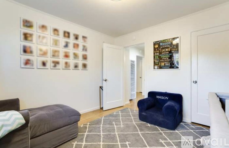 1234 81st Avenue 2 Beds Single Family Home for Rent - Photo Gallery 6