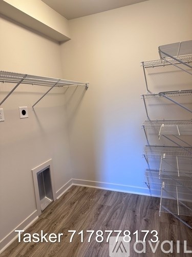 7244 White Oak Boulevard 3 Beds Single Family Home for Rent - Photo Gallery 8