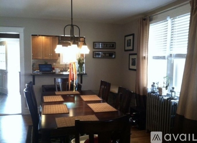 207 East 11th Avenue 3 Beds Single Family Home for Rent - Photo Gallery 4