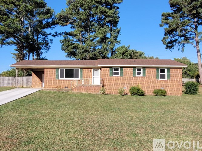 2201 Windcrest Dr 4 Beds Single Family Home for Rent - Photo Gallery 1