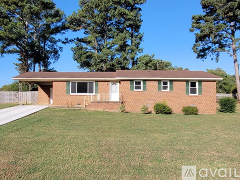 2201 Windcrest Dr 4 Beds Apartment for Rent