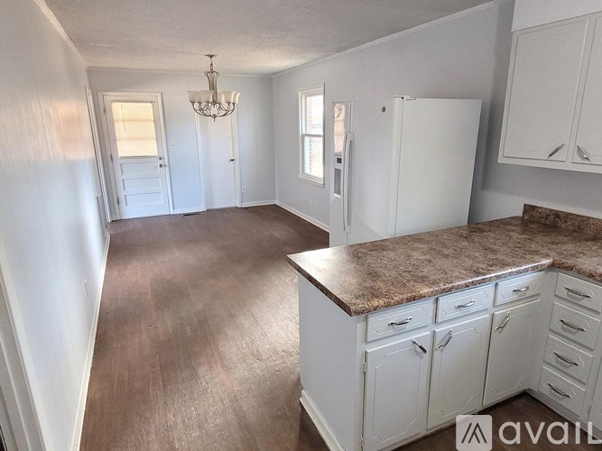 2201 Windcrest Dr 4 Beds Single Family Home for Rent - Photo Gallery 4