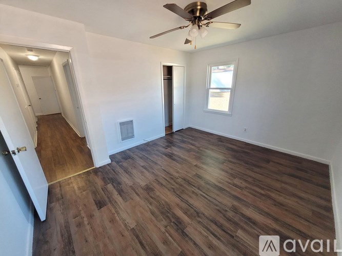 2201 Windcrest Dr 4 Beds Single Family Home for Rent - Photo Gallery 5